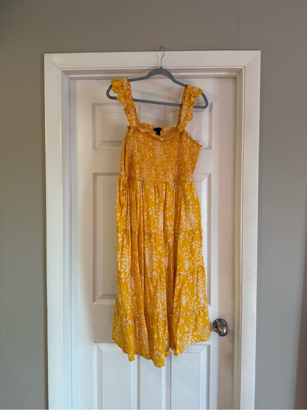 Size 3x. torrid Yellow Floral Midi Dress